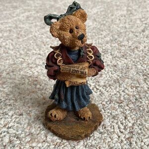 Boyd’s bear collectible